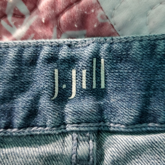 J Jill Authentic Fit Cropped Jeans Size 8 Stretchy EUC - Picture 6 of 8
